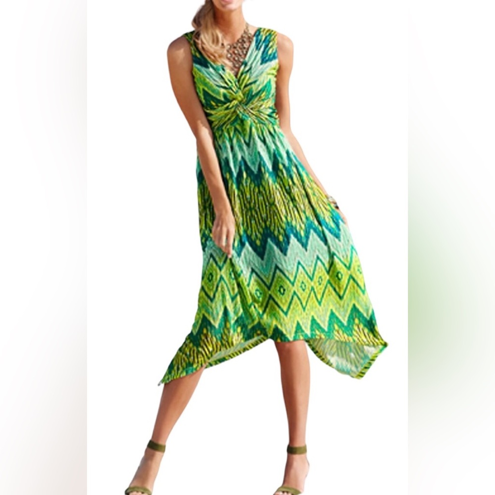 Chico’s Women’s Green Ikat Maida Handkerchief Dress Sleeveless V-Neck Size 0